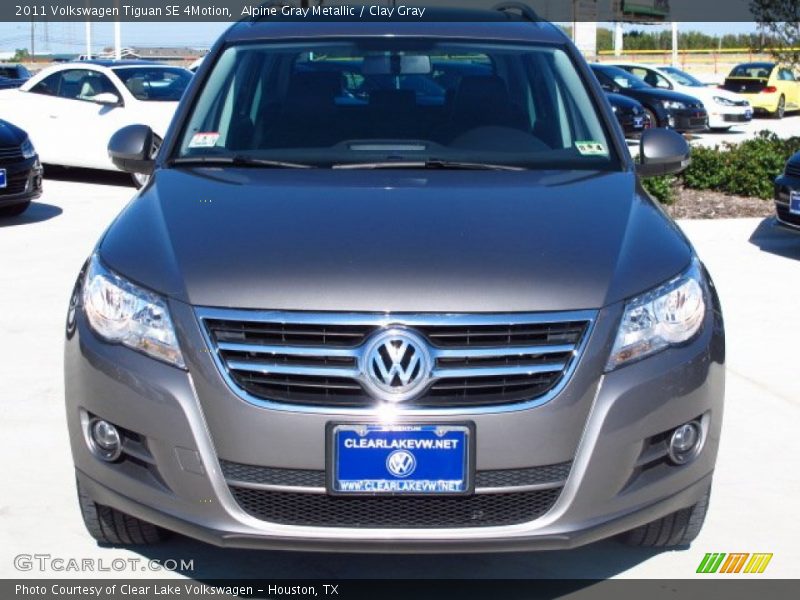 Alpine Gray Metallic / Clay Gray 2011 Volkswagen Tiguan SE 4Motion