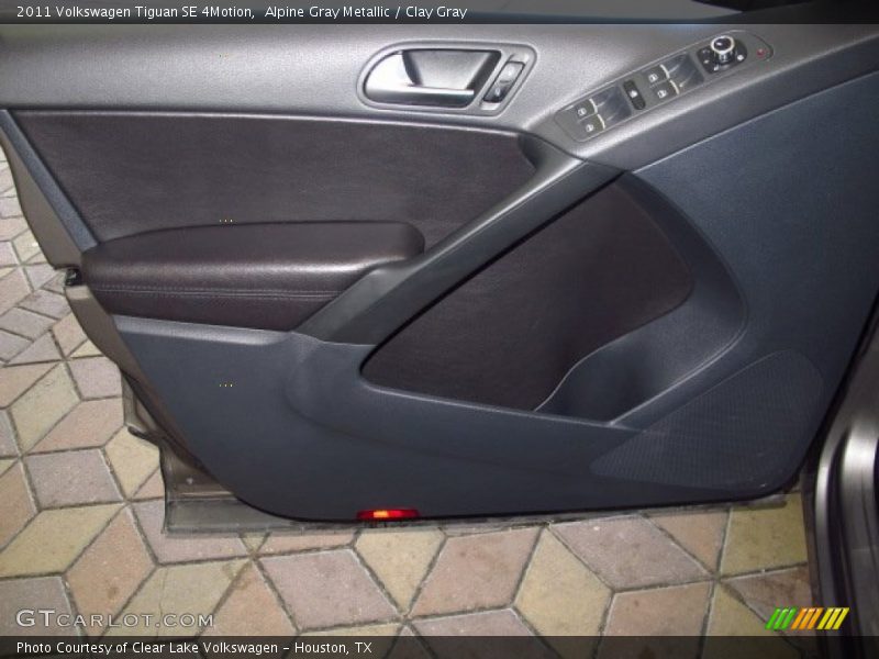 Alpine Gray Metallic / Clay Gray 2011 Volkswagen Tiguan SE 4Motion