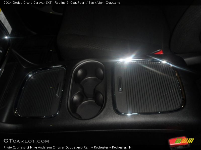 Redline 2-Coat Pearl / Black/Light Graystone 2014 Dodge Grand Caravan SXT