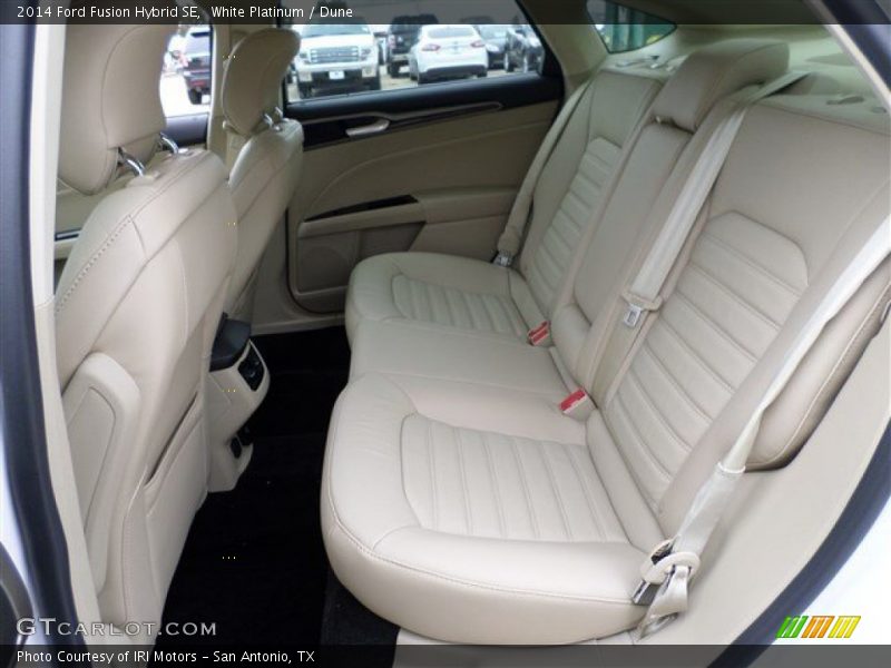 White Platinum / Dune 2014 Ford Fusion Hybrid SE