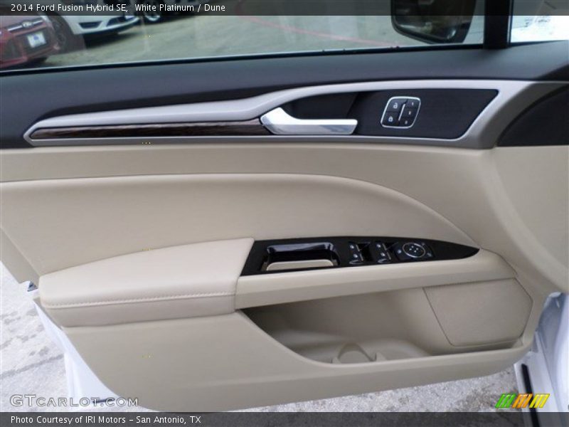 White Platinum / Dune 2014 Ford Fusion Hybrid SE