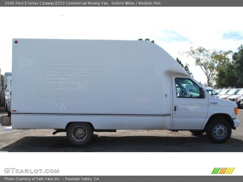 Oxford White / Medium Flint 2006 Ford E Series Cutaway E350 Commercial Moving Van