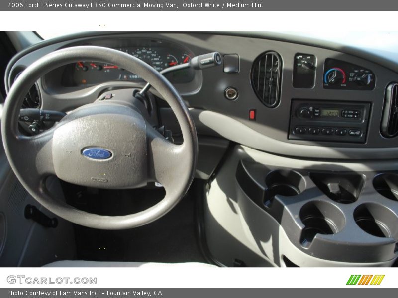 Oxford White / Medium Flint 2006 Ford E Series Cutaway E350 Commercial Moving Van