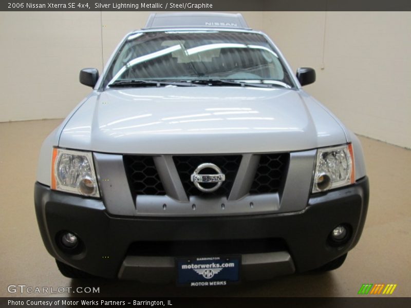 Silver Lightning Metallic / Steel/Graphite 2006 Nissan Xterra SE 4x4