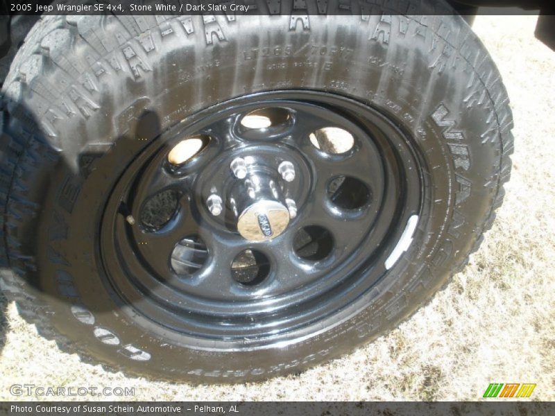 Stone White / Dark Slate Gray 2005 Jeep Wrangler SE 4x4