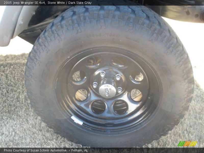 Stone White / Dark Slate Gray 2005 Jeep Wrangler SE 4x4