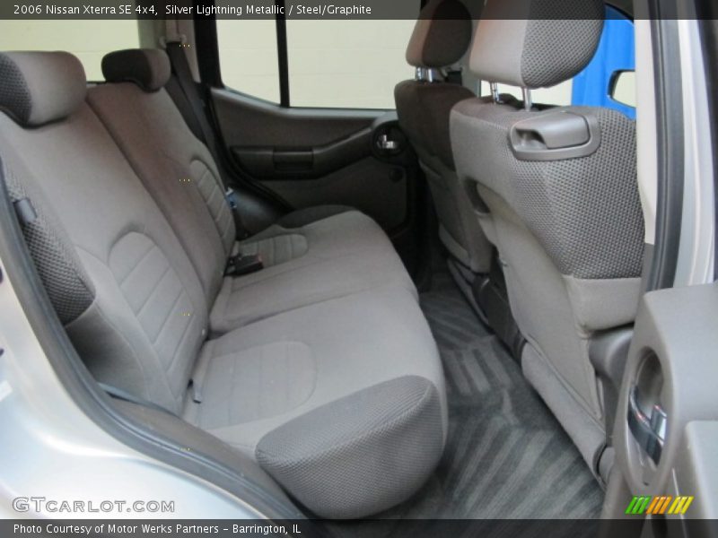 Silver Lightning Metallic / Steel/Graphite 2006 Nissan Xterra SE 4x4