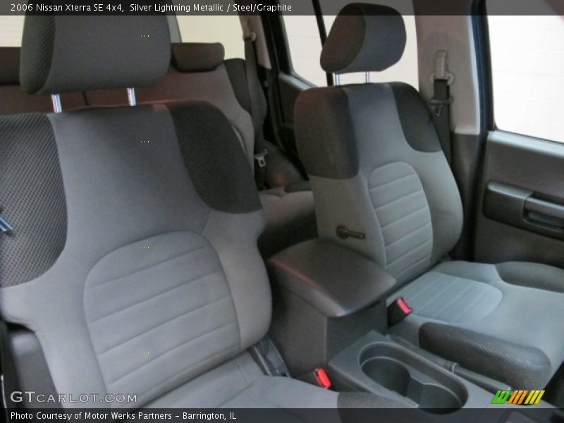 Silver Lightning Metallic / Steel/Graphite 2006 Nissan Xterra SE 4x4