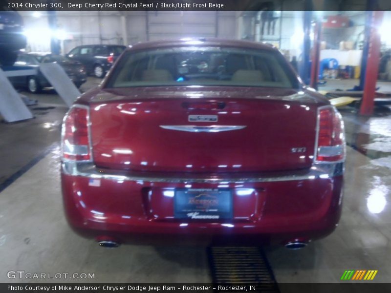 Deep Cherry Red Crystal Pearl / Black/Light Frost Beige 2014 Chrysler 300