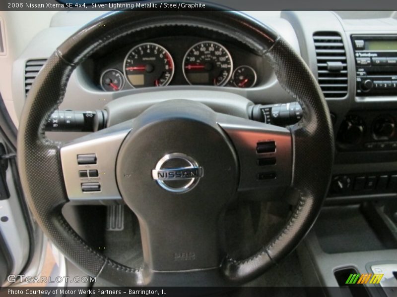 Silver Lightning Metallic / Steel/Graphite 2006 Nissan Xterra SE 4x4