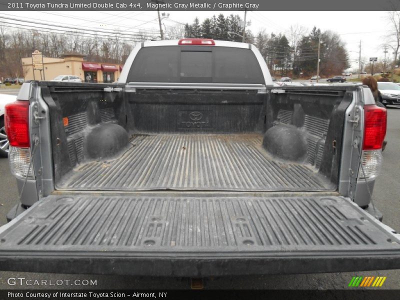 Magnetic Gray Metallic / Graphite Gray 2011 Toyota Tundra Limited Double Cab 4x4