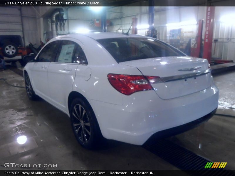 Bright White / Black 2014 Chrysler 200 Touring Sedan