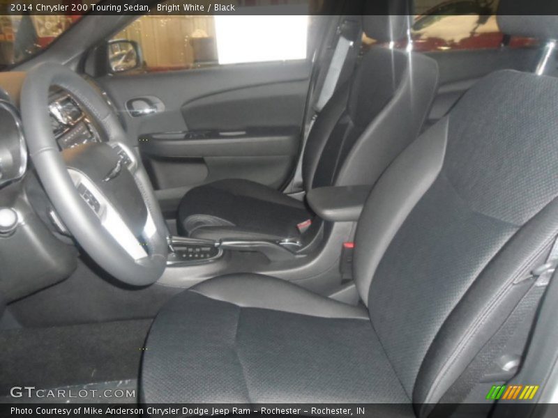 Bright White / Black 2014 Chrysler 200 Touring Sedan