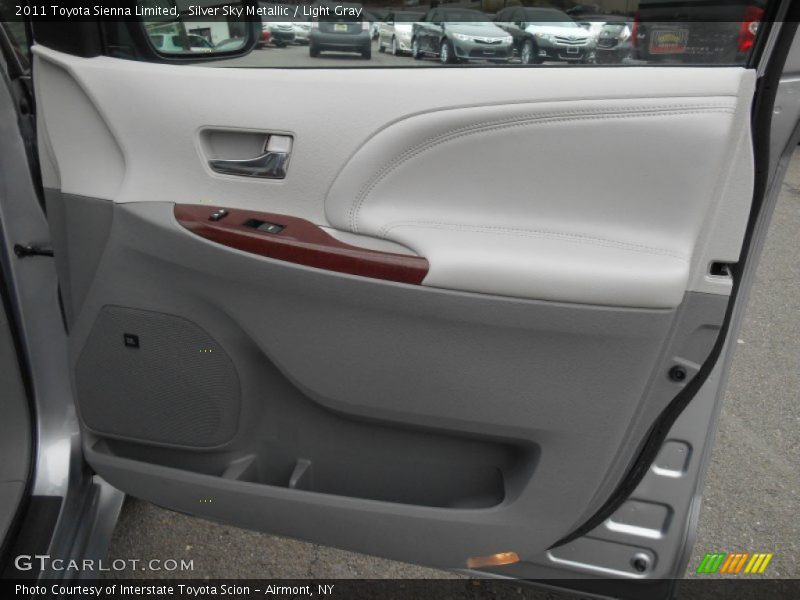 Silver Sky Metallic / Light Gray 2011 Toyota Sienna Limited