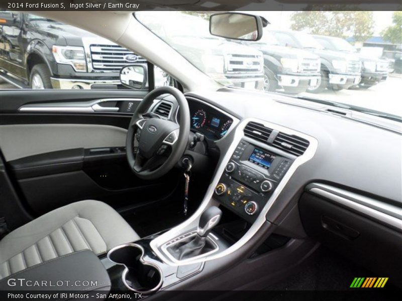 Ingot Silver / Earth Gray 2014 Ford Fusion S