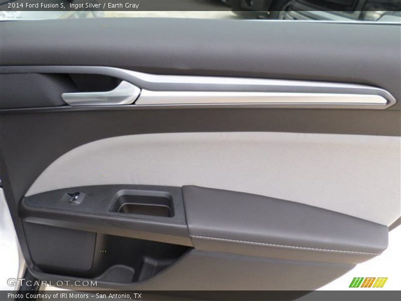 Ingot Silver / Earth Gray 2014 Ford Fusion S
