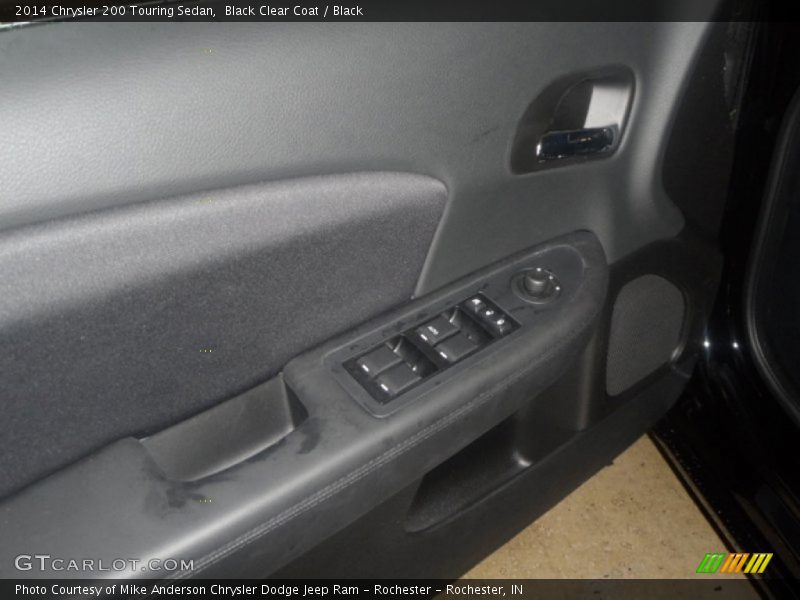 Black Clear Coat / Black 2014 Chrysler 200 Touring Sedan