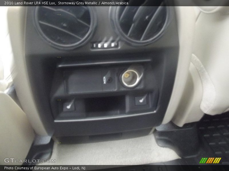 Stornoway Grey Metallic / Almond/Arabica 2010 Land Rover LR4 HSE Lux