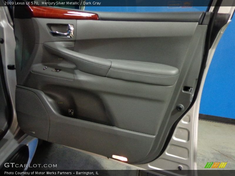 Mercury Silver Metallic / Dark Gray 2009 Lexus LX 570