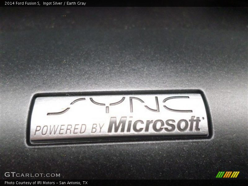 Ingot Silver / Earth Gray 2014 Ford Fusion S
