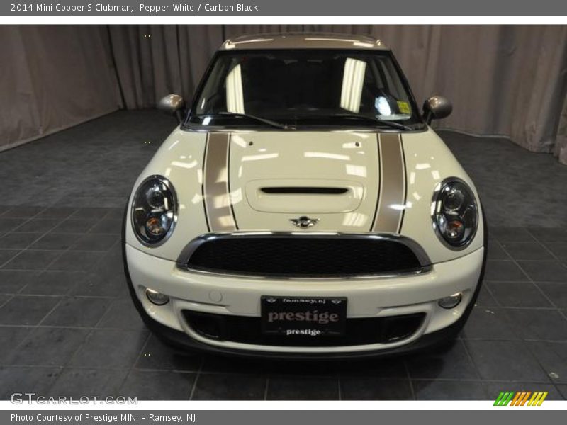 Pepper White / Carbon Black 2014 Mini Cooper S Clubman