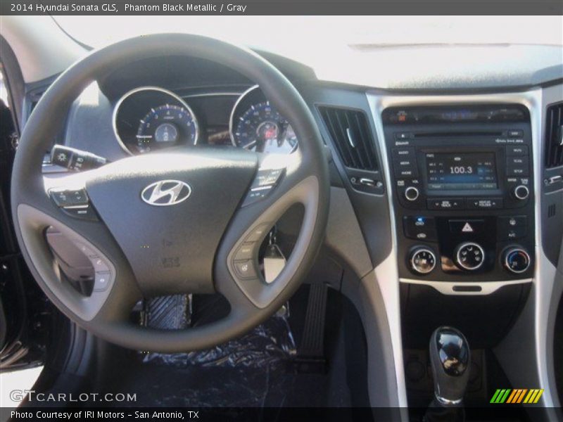 Phantom Black Metallic / Gray 2014 Hyundai Sonata GLS