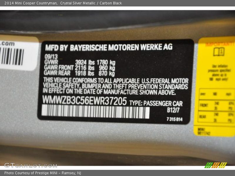 Crystal Silver Metallic / Carbon Black 2014 Mini Cooper Countryman