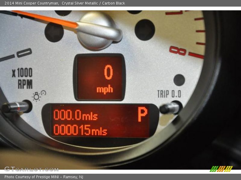Crystal Silver Metallic / Carbon Black 2014 Mini Cooper Countryman