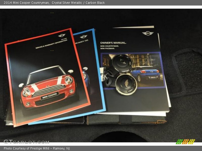 Crystal Silver Metallic / Carbon Black 2014 Mini Cooper Countryman