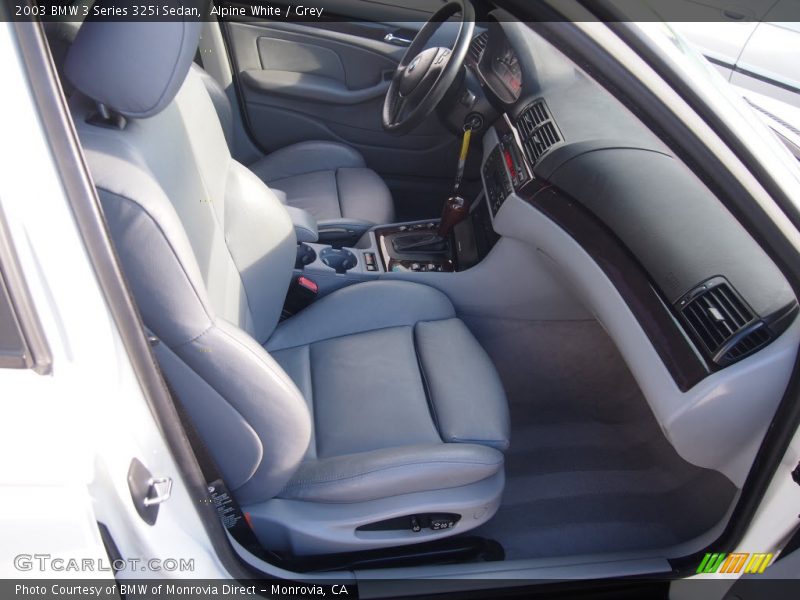 Front Seat of 2003 3 Series 325i Sedan