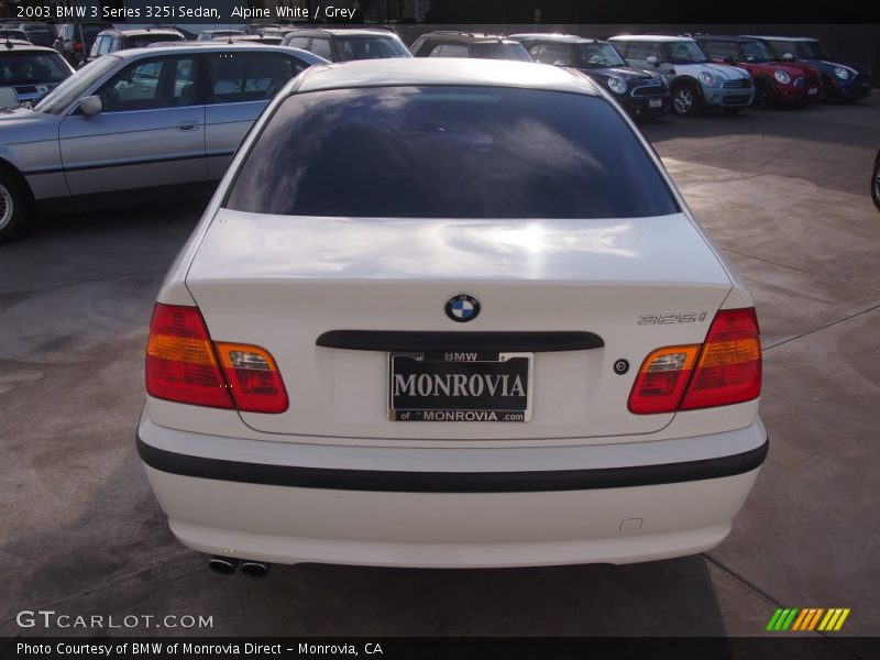 Alpine White / Grey 2003 BMW 3 Series 325i Sedan