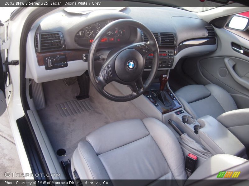 Grey Interior - 2003 3 Series 325i Sedan 