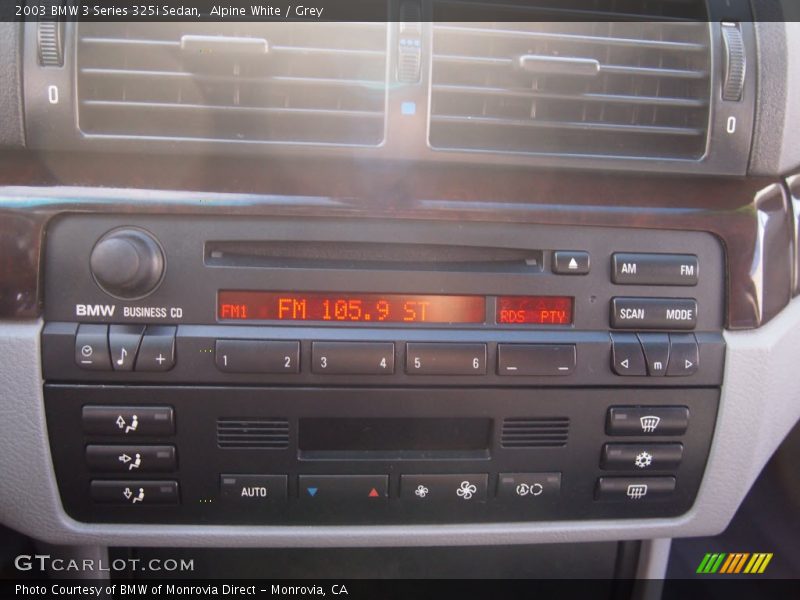 Alpine White / Grey 2003 BMW 3 Series 325i Sedan