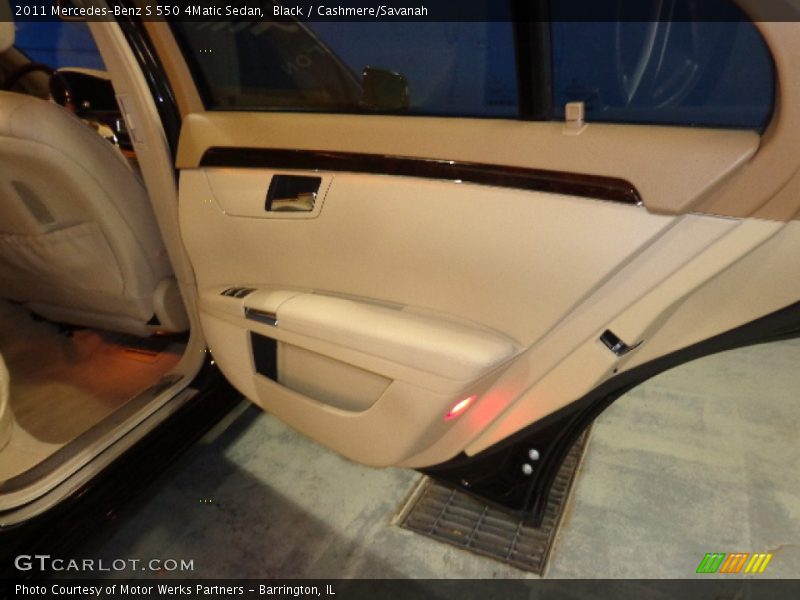 Black / Cashmere/Savanah 2011 Mercedes-Benz S 550 4Matic Sedan