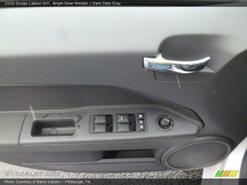 Bright Silver Metallic / Dark Slate Gray 2009 Dodge Caliber SXT