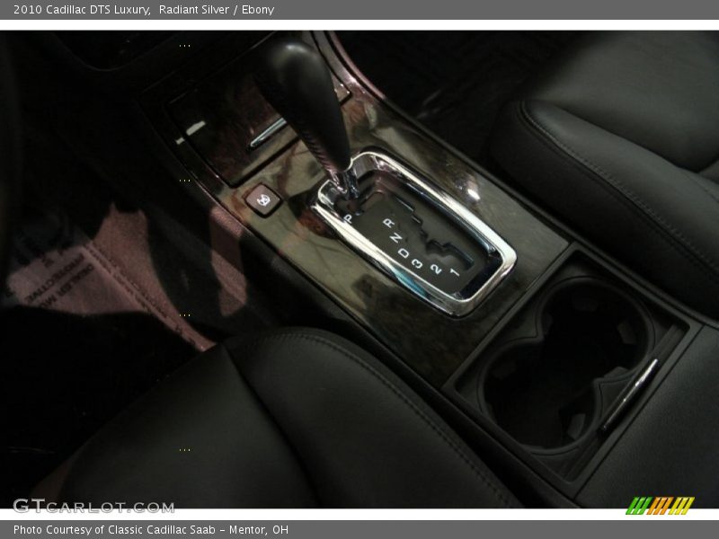 Radiant Silver / Ebony 2010 Cadillac DTS Luxury