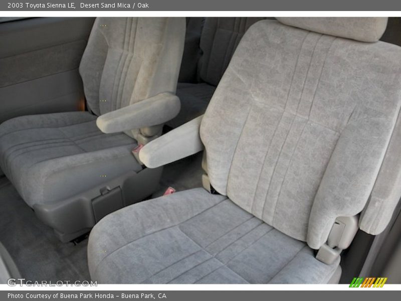 Desert Sand Mica / Oak 2003 Toyota Sienna LE