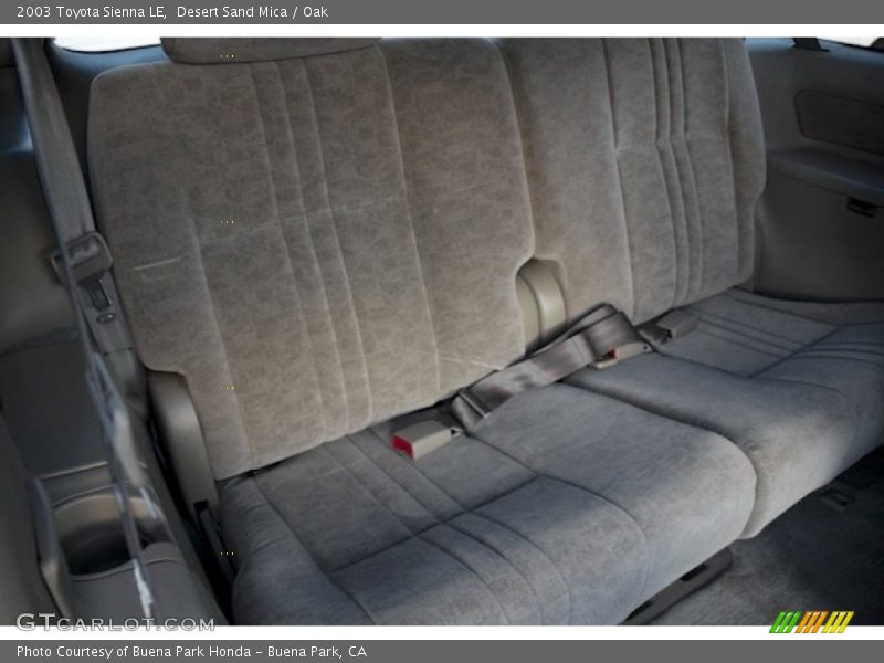 Desert Sand Mica / Oak 2003 Toyota Sienna LE