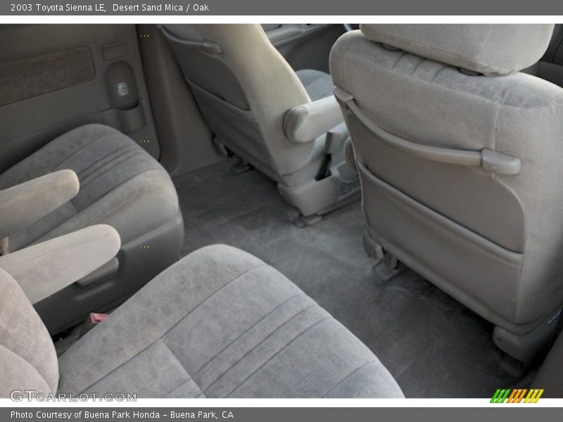 Desert Sand Mica / Oak 2003 Toyota Sienna LE