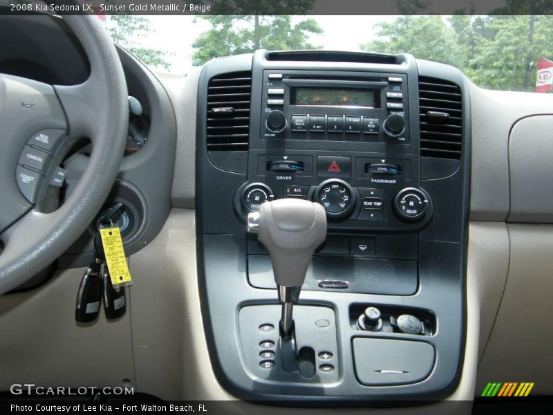 Sunset Gold Metallic / Beige 2008 Kia Sedona LX