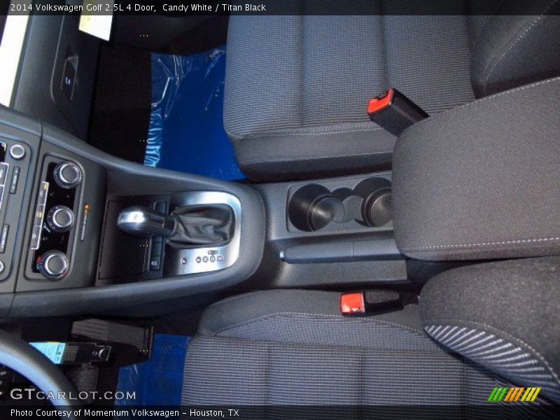 Candy White / Titan Black 2014 Volkswagen Golf 2.5L 4 Door