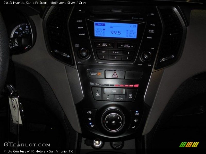 Moonstone Silver / Gray 2013 Hyundai Santa Fe Sport