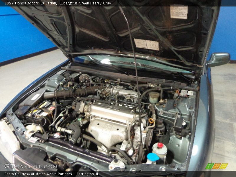 Eucalyptus Green Pearl / Gray 1997 Honda Accord LX Sedan