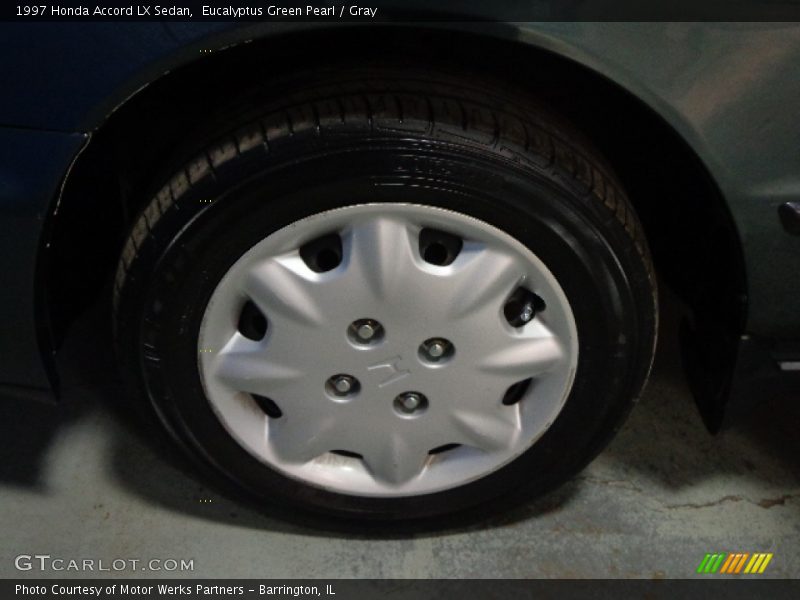 Eucalyptus Green Pearl / Gray 1997 Honda Accord LX Sedan