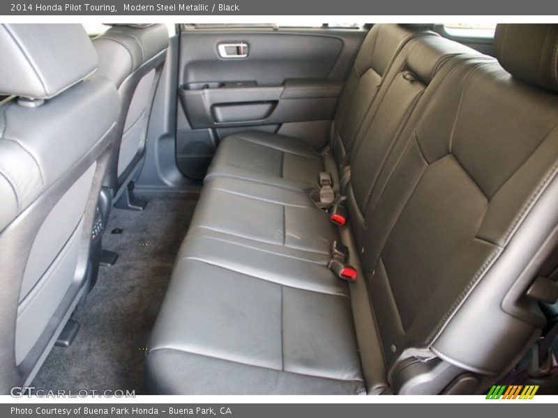 Modern Steel Metallic / Black 2014 Honda Pilot Touring