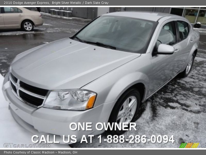 Bright Silver Metallic / Dark Slate Gray 2010 Dodge Avenger Express