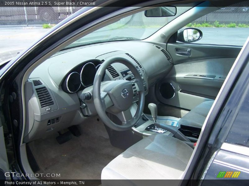 Super Black / Charcoal 2005 Nissan Altima 2.5 S