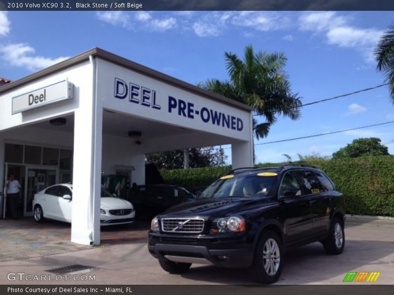Black Stone / Soft Beige 2010 Volvo XC90 3.2