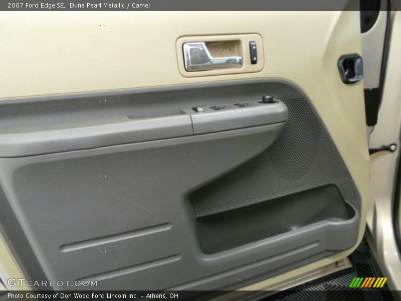 Dune Pearl Metallic / Camel 2007 Ford Edge SE