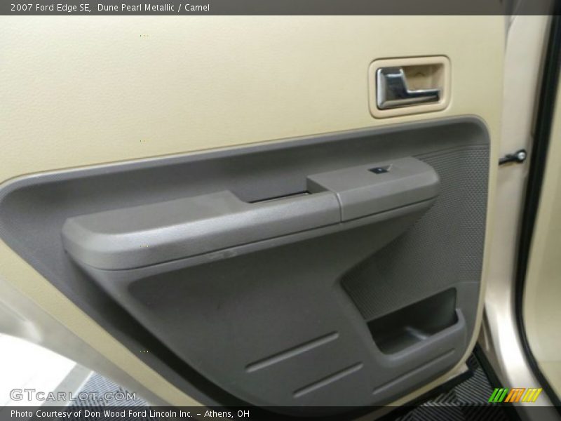 Dune Pearl Metallic / Camel 2007 Ford Edge SE